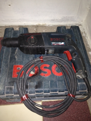 ขายสว่านโรตารี่ยี่ห้อBOSCHรุ่นGBH2-22พร้อมกล่องเก็บแท้ๆเดิมๆครับ