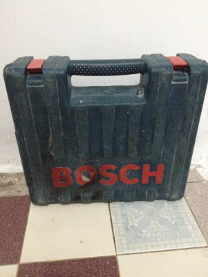 ขายสว่านโรตารี่ยี่ห้อBOSCHรุ่นGBH2-22พร้อมกล่องเก็บแท้ๆเดิมๆครับ