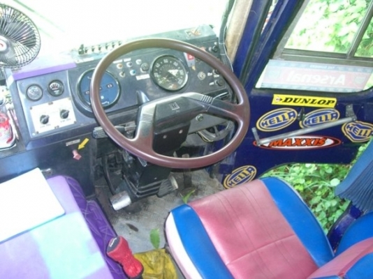 บัสแอร์ 32 ที่นั่ง แอร์แยก เครื่องแรง ภายในสวย จอด เลิกวิ่งแล้ว