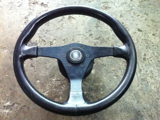 ขาย nardi แท้ยุ่น สภาพ 80\% ขาย nardi แท้ยุ่น สภาพ 80\%