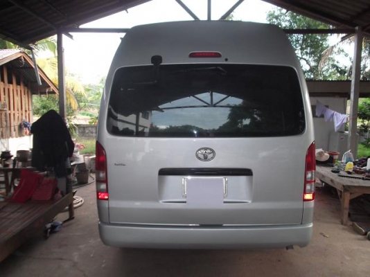 TOYOTA HIACE COMMUTER D4D (ปี2008) MT  2.5