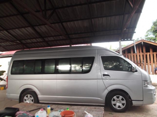 TOYOTA HIACE COMMUTER D4D (ปี2008) MT  2.5
