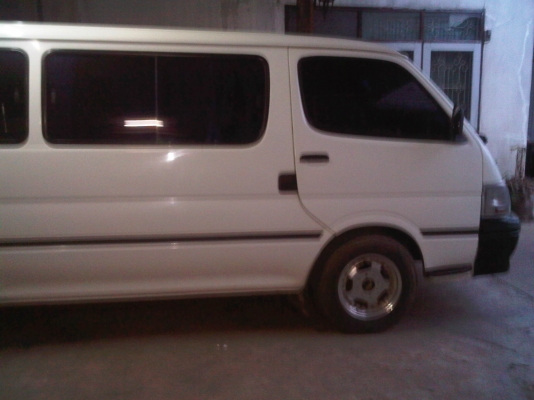 ขายรถตู้ toyota 165000