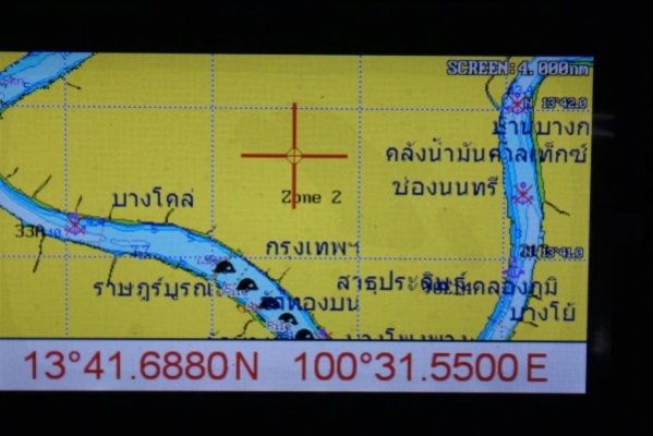 จีพีเอส จอสี แผนที่ละเอียด ภาษาไทย ขาย 12500 บาท