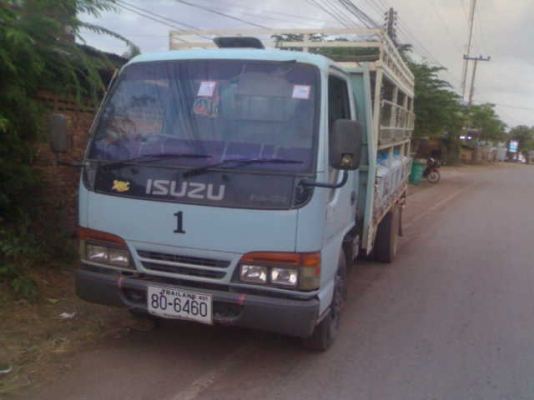 NKR 120 HP รถห้างแท้ ปี43 รถขนน้ำมีข้างคาร์โก้