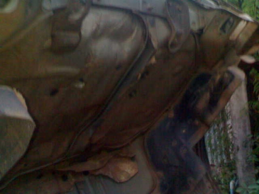 NKR 120 HP รถห้างแท้ ปี43 รถขนน้ำมีข้างคาร์โก้ NKR 120 HP รถห้างแท้ ปี43 รถขนน้ำมีข้างคาร์โก้