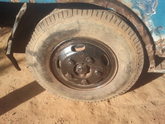 ขายโตโยต้า 85 แรง รถใช้งานปกติ กำลังจะทำสี เปลี่ยนใจขายถูกๆเลยครับ