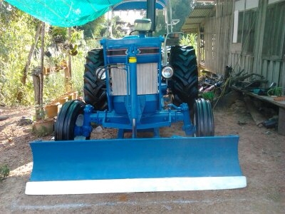 มัดจำขาดขายรถไถฟอร์ด 6600 ตัวเต็มแท้เช็คสภาพใหม่พร้อมใบดัน+ผาน7 cmt ลดกันไป สด.และ.ผ่อน.คุยได้คับ