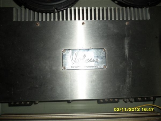 ขาย เครื่องเสียงติดรถยนต์ ทั้งหมด 13000 บาท T.088-875-9838 K.ae