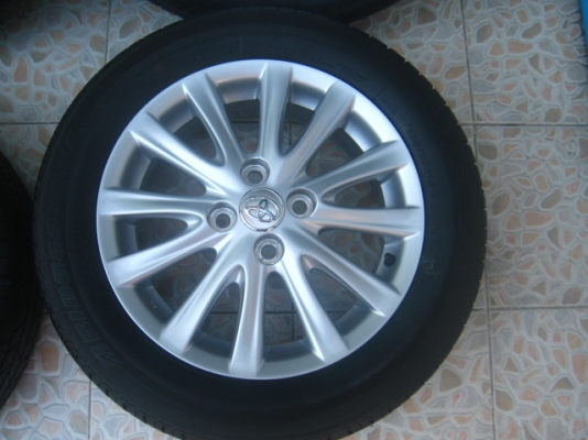 ขายล้อแม็กเดิม toyota vios 15"x5.5" 4รู100 et45+ยาง ปี 11 (081-3747940)
