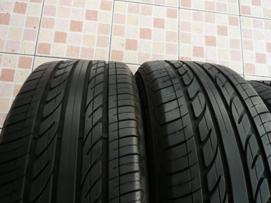 ขายยาง------205-55-16------ปี11 สวยๆ (1ชุด) ขายยาง------205-55-16------ปี11 สวยๆ (1ชุด)