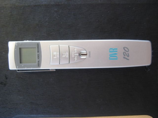 ขายเคริ่องอัดเสียง รุ่น DVR 120 อัดเสียงได้ 100 ครั้ง ครั้งละ 120 นาที่ พร้อมจัดส่งทั่วไทย