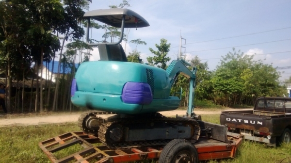 ขาย KOMUTSU PC30 รุ่น 7