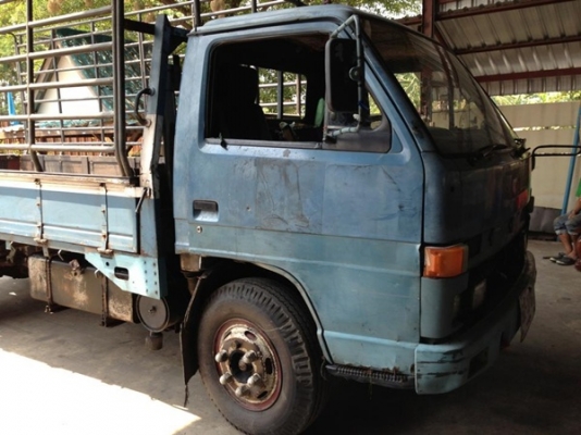 NPR59LU5 115แรง ห้างแท้ เกียร์ยาว หัวผุพื้นต้องเก็บงาน เครื่องดีช่วงล่างดี คัทรีสวย ติดต่อคุณไก่ 0861237456