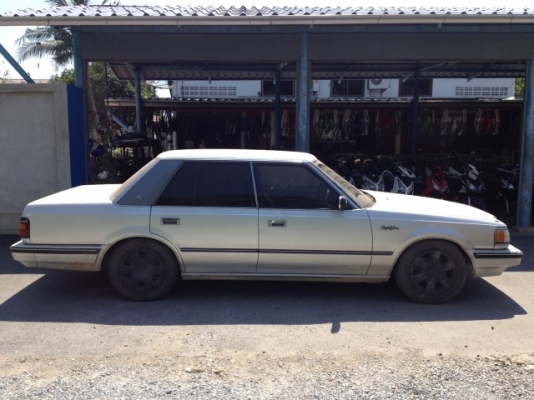 ขาย toyota crown 4ประตู แต่งvip มีแม๊กแถม