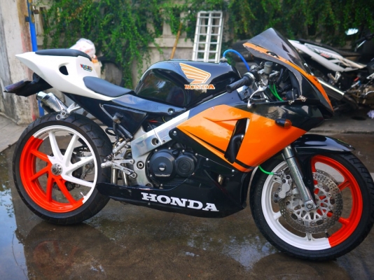 ขาย Nc30 พร้อมทะเบียนแท้ ท่อสูตร ราคา85000 โทร 0803355484