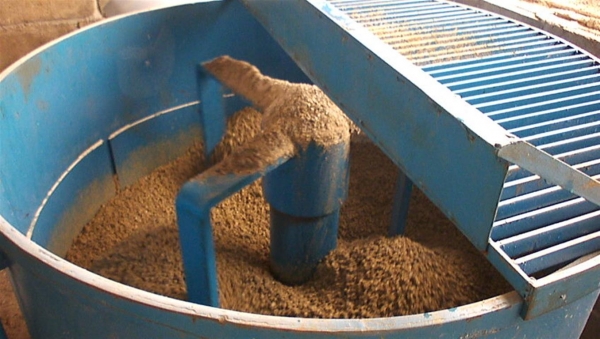 เครื่องอัดอิฐบล๊อก โดย แสงเจริญคอนกรีต