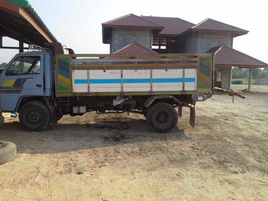 npr 115ดั้มมิเนียม. เกียรใหญ่Rocky. npr 115ดั้มมิเนียม. เกียรใหญ่Rocky.