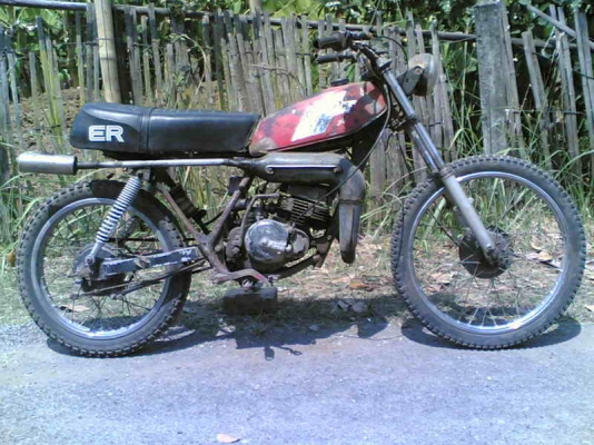 ขาย SUZUKI TS125 เล่มทะเบียน(ยังไม่ได้ตามชุดโอน)ขาย 3900 บาท ขาย SUZUKI TS125 เล่มทะเบียน(ยังไม่ได้ตามชุดโอน)ขาย 3900 บาท