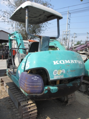 KOMATSU PC25-1  เก่านอก เอวแน่น ปั็มแรง สภาพพร้อมใช้ สุดๆเอาไปแบ่งกันใช้ได้เลยครับ   น้องร็อค จัดหั้ย สนใจโทร สอบถามได้ 081-8535656