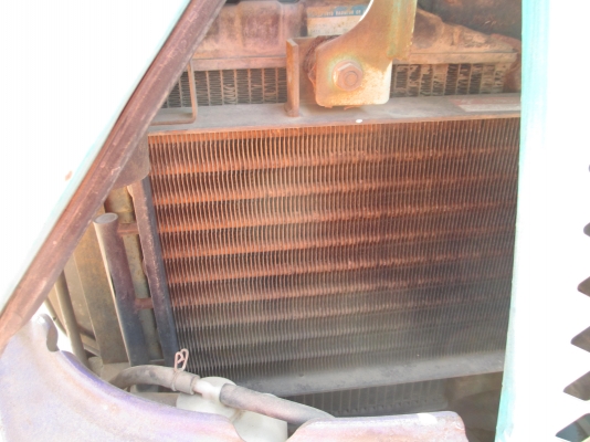 KOMATSU PC25-1  เก่านอก เอวแน่น ปั็มแรง สภาพพร้อมใช้ สุดๆเอาไปแบ่งกันใช้ได้เลยครับ   น้องร็อค จัดหั้ย สนใจโทร สอบถามได้ 081-8535656