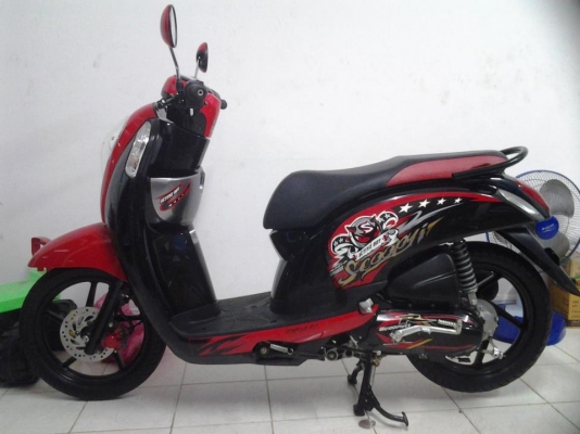 รถรุ่นใหม่ล่าสุด All new Scoopy - i รถ 9 เดือน (ล้อแม็กซ์) เหมือนออกใหม่ขายถูก รถรุ่นใหม่ล่าสุด All new Scoopy - i รถ 9 เดือน (ล้อแม็กซ์) เหมือนออกใหม่ขายถูก
