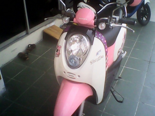 Scoopy - i (ล้อแม็กซ์) ปี 2555 รถแค่ 10 เดือน ขายถูก นางฟ้างามมาก Scoopy - i (ล้อแม็กซ์) ปี 2555 รถแค่ 10 เดือน ขายถูก นางฟ้างามมาก