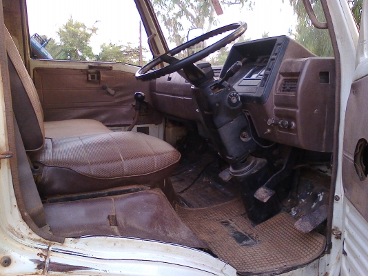 HINO KM777 เครื่องWO4D 117แรงม้า ขอบคุณทีมงานพี่เสือครับ