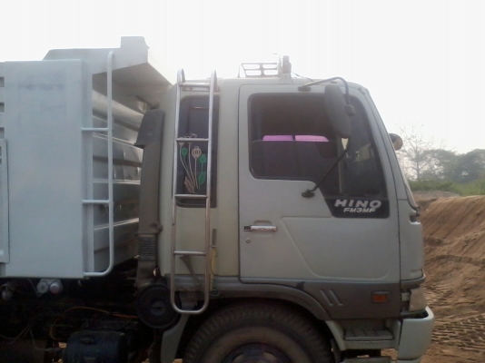 ขายรถสิบล้อ  1 คู่ ราคาแสนถูก