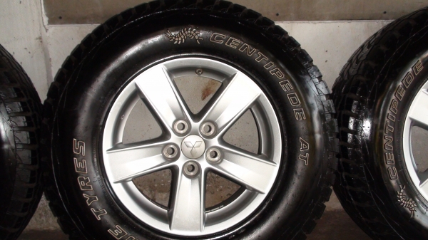 ยาง 205 &ndash; 65 - 15  CONTINENTAL มี 4 เส้น   3,000 บาท