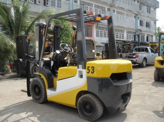 ขายรถฟอร์คลิฟท์ TCM FD25T6 สภาพดี สนใจติดต่อคุณรัตนศักดิ์ โทร.081-7621704