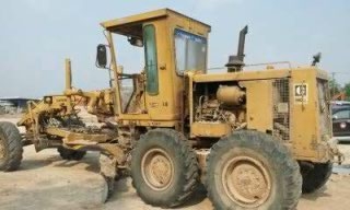Catterpillar 140G รถเกรด