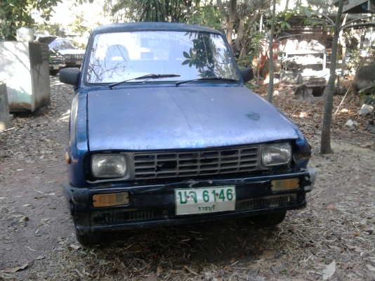 ขาย มาสด้าแฟมิเลียแคปเล็กครับ 0891347860 ธวัช แก้วสินชัย