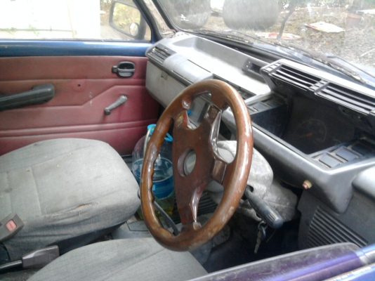 ขาย มาสด้าแฟมิเลียแคปเล็กครับ 0891347860 ธวัช แก้วสินชัย