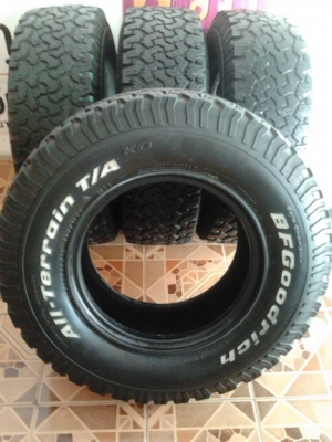 ขายยาง BF ALL 265/75/16 ปี07 สวยๆ 1 ชุด