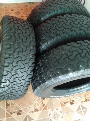 ขายยาง BF ALL 265/75/16 ปี07 สวยๆ 1 ชุด