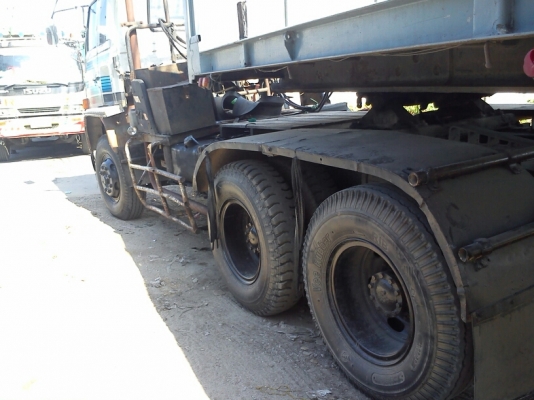ขายหัวลากISUZU 240 พร้อมหาง12เมตร พื้นเรียบ2เพลา อู่นครปฐม