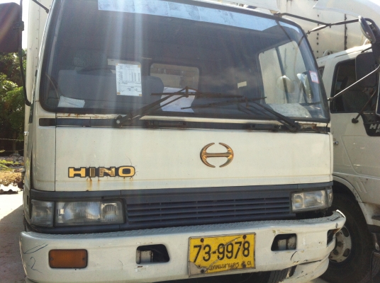 ้hino 2540 195 แรงม้า 10ล้อ เพลาเดียว รถพร้อมใช้งาน