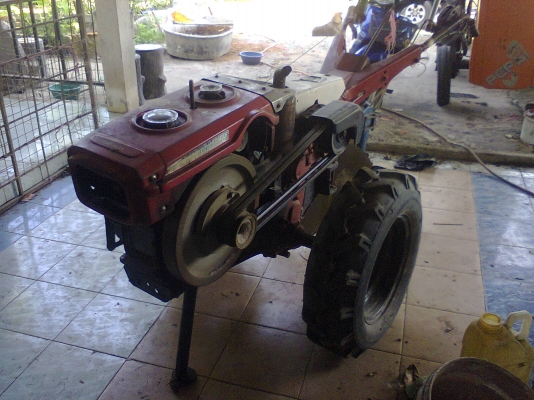ต้องการขายรถไถเดินตามสภาพพร้อมใช้งาน