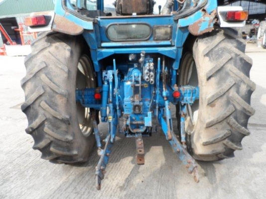 รถไถฟอร์ด 7810 สนใจติดต่อ 089-5285506 รถไถฟอร์ด 7810 สนใจติดต่อ 089-5285506