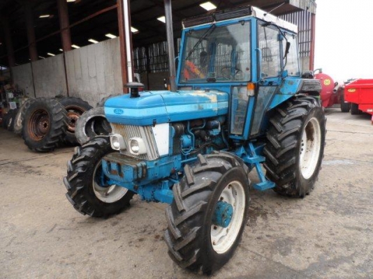 รถไถฟอร์ด 6610