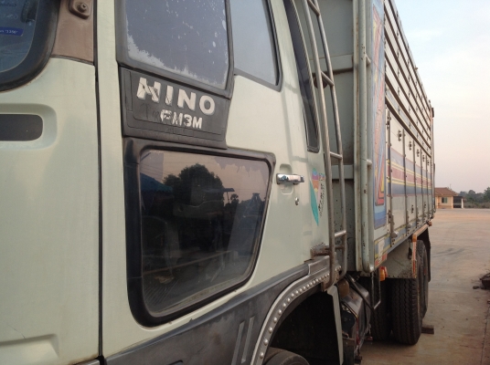 ขายด่วน10ล้อดั้มสวยๆ