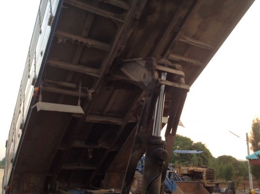 ขายด่วน10ล้อดั้มสวยๆ