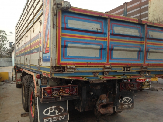 ขายด่วน10ล้อดั้มสวยๆ