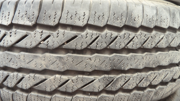ขายยาง245/70r16