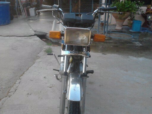 ขาย HONDA GL 100 สภาพเดิมของแท้เยอะมากๆ ทะเบียนโอน ภาษีขาด 2 ปี