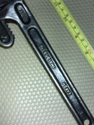 ประแจคอม้าMITSUBISHI เบอร์300