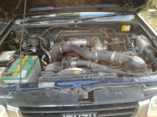 ขายIsuzu Dragon ตอนเดียวปี 99 เครื่อง2.5 turboประหยัดมาก0821142796