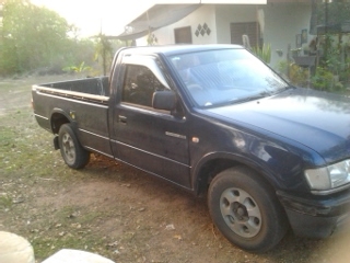 ขายIsuzu Dragon ตอนเดียวปี 99 เครื่อง2.5 turboประหยัดมาก0821142796