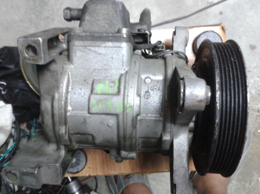 คอมแอร์รถเก๋ง